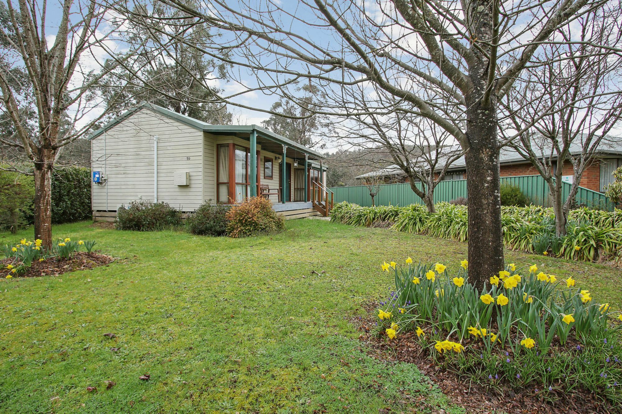 R & R In Bright - Short Walk To Town Apartment Exterior photo